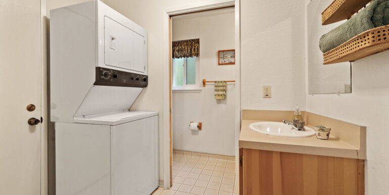 11-web-or-mls-29672 Butte_09